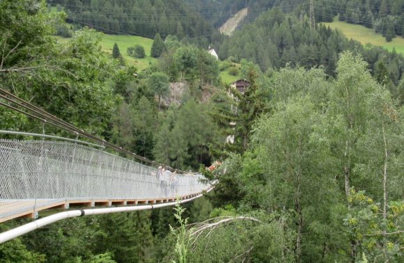 Ernen: Ponte sospeso Goms Bridge